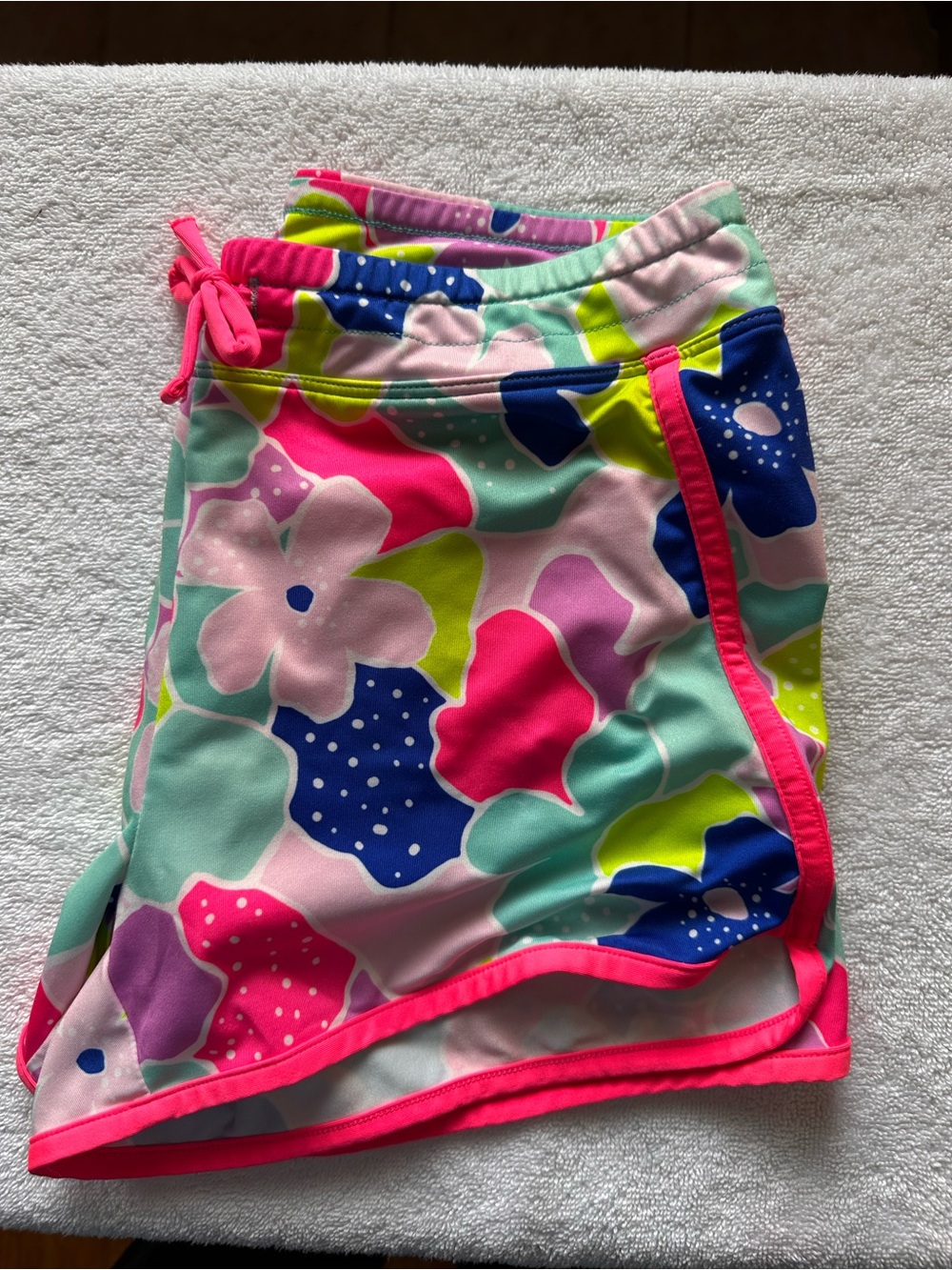 Land’ End girls swim shorts